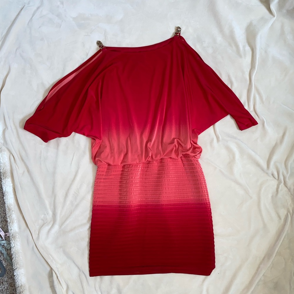CACHÉ chain strap cold should red/ombré dress..